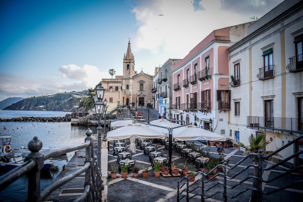 Venti Di Mare Apartment Lipari  Luaran gambar